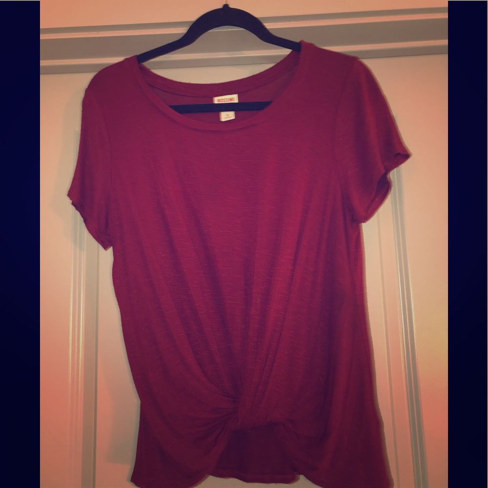 Target short sleeve maroon front knot top.